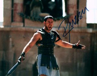 Gladiator Russell Crowe Signed 8x10 Picture Photo Autographed Pic With