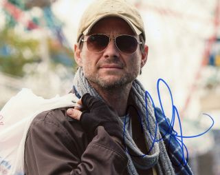 Christian Slater " Mr.  Robot " Autograph Signed 8x10 Photo C Acoa