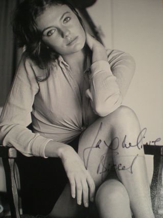 Hand Signed Young - Sexy And Photo Of Jacqueline Bisset - " The Deep " -