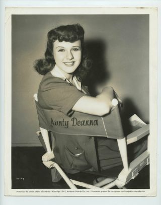 Deanna Durbin Photo 1941 Girl? Publicity Portrait Vintage