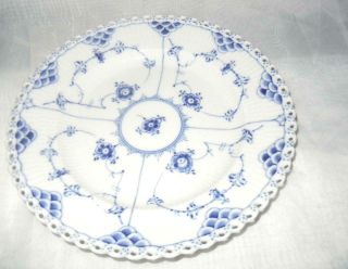 Royal Copenhagen Blue Fluted 1085 Full Lace 9” Luncheon Plate