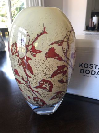 Kosta Boda Sweden Floating Flowers Art Glass Vase Red/yellow Euc