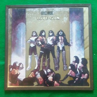Vintage Kiss Love Gun Music Band Picture Sign Mirror With Metal Frame