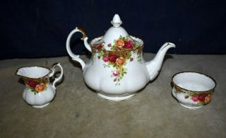 Royal Albert Old Country Roses Teapot W/ Lid,  Creamer & Sugar Bowl - W/ Gold Trim