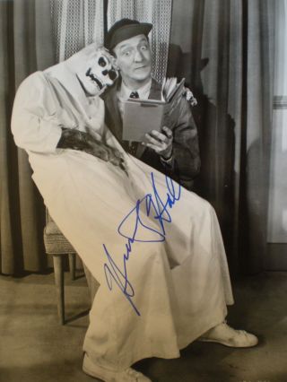 Hand Signed Photo Of The Late Huntz Hall - " Bowery Boys " - " Dead End Kids "