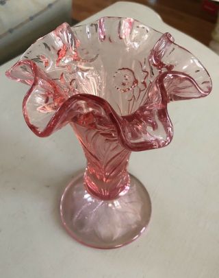 FENTON ART GLASS Pink Daffodil VASE Ruffle 4
