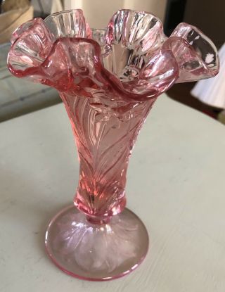 FENTON ART GLASS Pink Daffodil VASE Ruffle 6