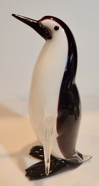 Formia Vetri Di Murano Penguin 8.  25 Inches Tall Ck0497