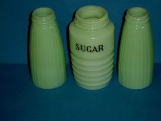 Vintage Jadeite Sugar Shaker Ribbed Beehive Range And Pair Spice Salt Pepper