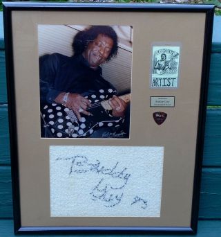 Buddy Guy - Blues Legend - Signed - Autograph Set - Pass - Pick - Photo - Signed Stage Towel