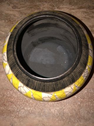 Raku Art Pottery Pot / Vase Signed RB ∐ 6