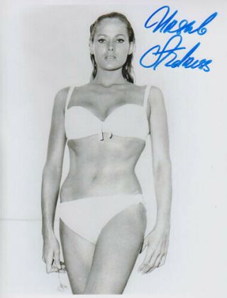 Ursula Andress 007 James Bond Authentic Autograph Dr No Bw Bikini Beach Shot