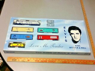 Elvis Presley Nib Love Me Tender King Of Rock And Roll Electirc Toy Train S39