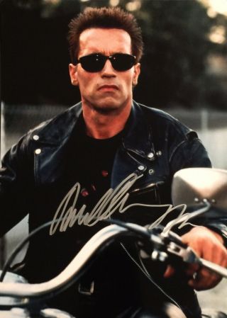 Arnold Schwarzenegger Signed Autographed 6x8 Terminator Photo,