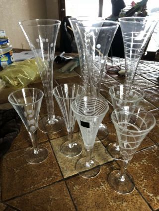 Set Of 4 Mikasa Cheers Etched Crystal Champagne Flutes