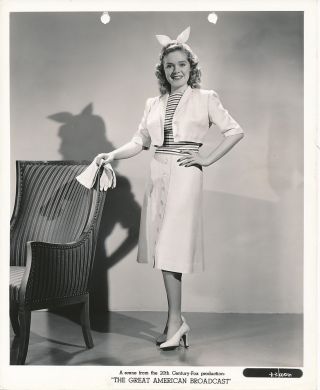 Alice Faye Vintage The Great American Broadcast Key Set Portrait Photo