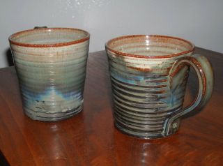 TWO vintage MERRITT ISLAND FLORIDA ART POTTERY HANDLED MUGS CUPS 3