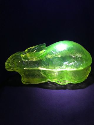 Imperial Summit Glass Vaseline Bunny Rabbit Covered Candy Dish 1886 Atterbury