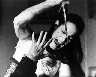 Dr Jekyll & Sister Hyde Featuring Martine Beswick 16x20 Poster
