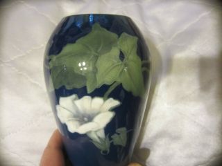 Vintage 1938 Royal Copenhagen Cobalt Blue Denmark Porcelain Vase White Flower NR 6