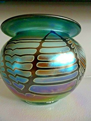 Signed Charlie Minor Studio Art Glass Spider Web Iridescent Vase 5
