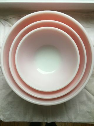 Set Of 3 Vintage Pyrex Pink Flamingo Small 401,  403,  And Large 404 Mixing Bowls