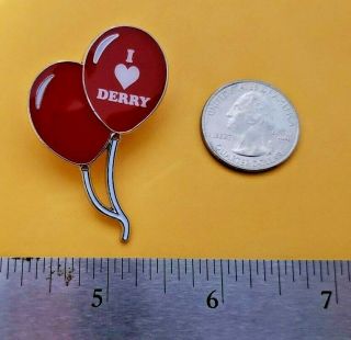 Stephen King It Chapter 2 (2019) Swag Promo Ballon Pin I Heart (love) Derry