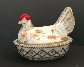 Vintage Hand Painted Westmoreland Glass Hen On Nest w/ sticker 3