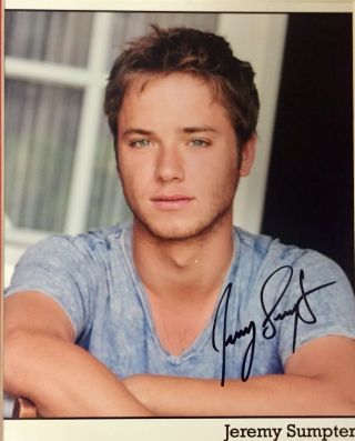 Jeremy Sumpter Autographed 8x10 Promo Photo Movie Still.  Includes.