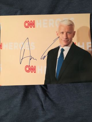 Anderson Cooper Autographed Signed 8.  5 X 11 Photo Cnn Newscaster