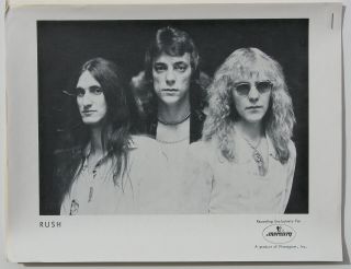 Rush 1974 Us Black & White 8 X 10 Promotional Photo & Promo Bio/press Hype Pack
