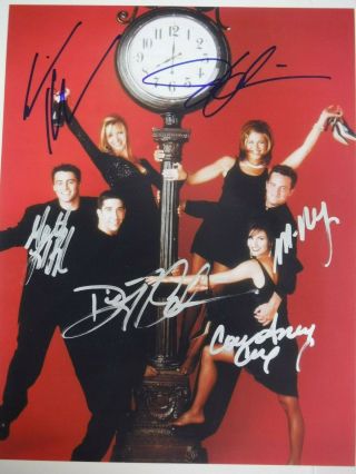 " Friends " Cast Signed By Six (6) - - Kudrow,  Cox,  Perry,  & More