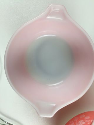 VINTAGE Pyrex Pink Gooseberry 2.  5 Qt & 1.  5 Qt Casserole Dish Set w/ Lids 473 475 8