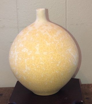 Signed John Tilton Contemporary Porcelain Art Pottery Butter Yellow Vase
