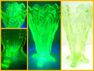 Antique Art Deco Sowerby Green Uranium Glass Celery Vase Pattern 2570 10 " Inch
