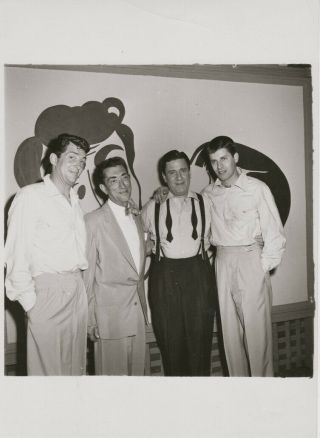 Jerry Lewis & Dean Martin Pose With Their Fathers 1952 Press Photo