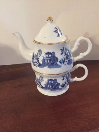 Cardew Blue Teapot Small Size Vintage Blue Willows Stackable