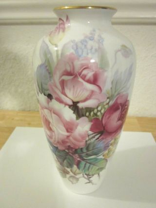 Noritake Porcelain Bone China Hand - Painted Floral/rose Vase - Gold Trim - Signed