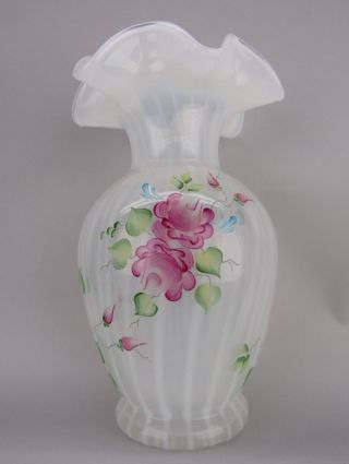 Fenton Cottage Roses French Opalescent Rib Optic 9 " Vase 5646