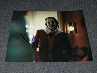 Joaquin Phoenix Signed 8x10 Photo Joker Movie Pose