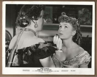Debbie Reynolds & Mildred Natwick In " Tammy And The Bachelor " 1957 Movie Stil