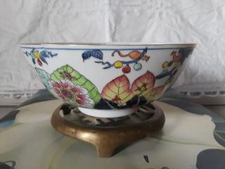 Vintage Tobacco Leaf Porcelain Bowl Chinoiserie Asian Famille Verte Center Piece