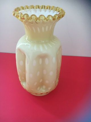 Vintage (C.  1961) Fenton Honey Amber Bubble Optic Art Glass 1358 Pinch Vase 2