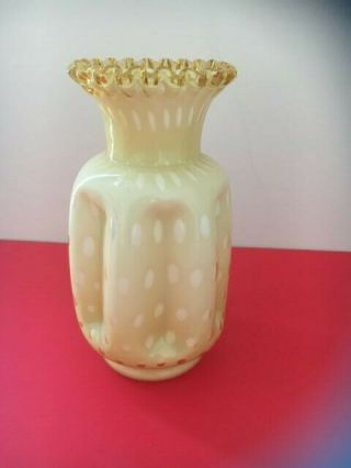 Vintage (C.  1961) Fenton Honey Amber Bubble Optic Art Glass 1358 Pinch Vase 4