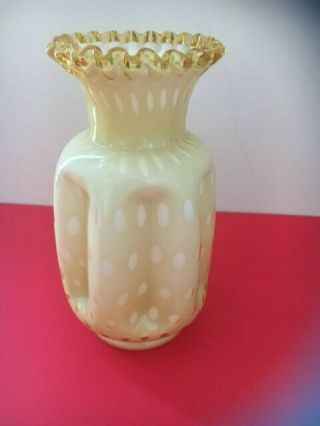 Vintage (C.  1961) Fenton Honey Amber Bubble Optic Art Glass 1358 Pinch Vase 5