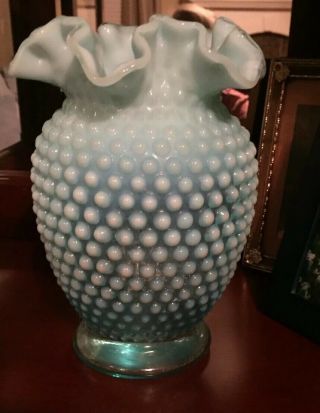 Vintage Fenton Opalescent Ice Blue Hobnail Large Vase 8.  5 " Ruffled Edge/mint