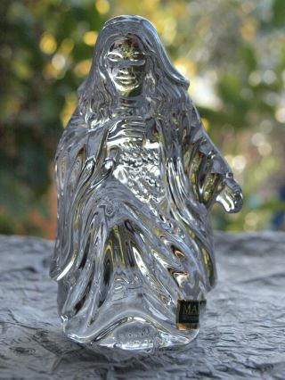 Waterford Crystal Kneeling Mary Nativity Sculpture/ Figurine