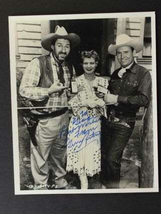 Western Cowboy Actor Gene Autry (1907 - 1998) Autograph 8 X 10 Photo