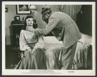 Gloria Talbott Arthur Shields In Daughter Of Dr Jekyll 