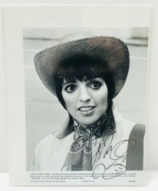 Liza Minelli Signed Autograph Picture Cabaret Arrested Development Sex And City